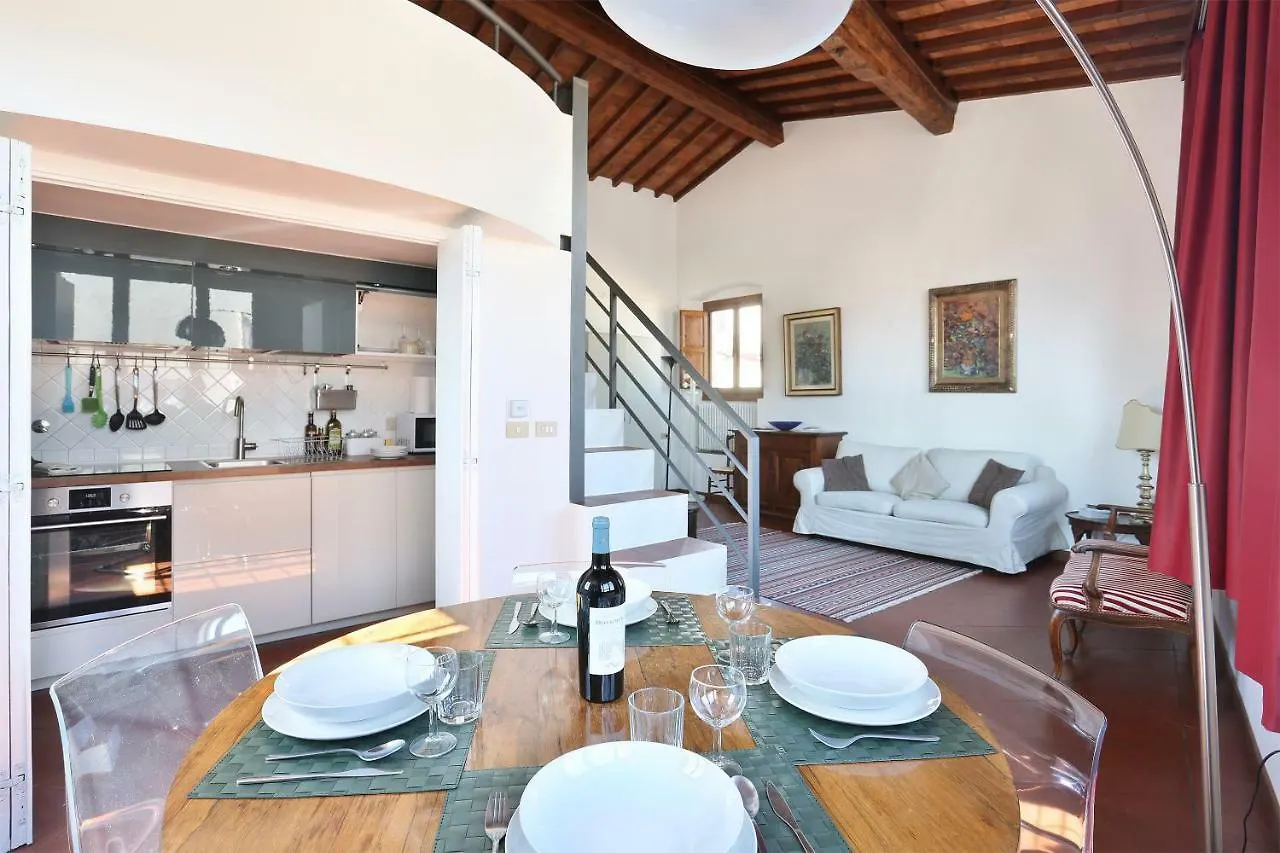 Apartment Ferienwohnung Maggio View Florenz
